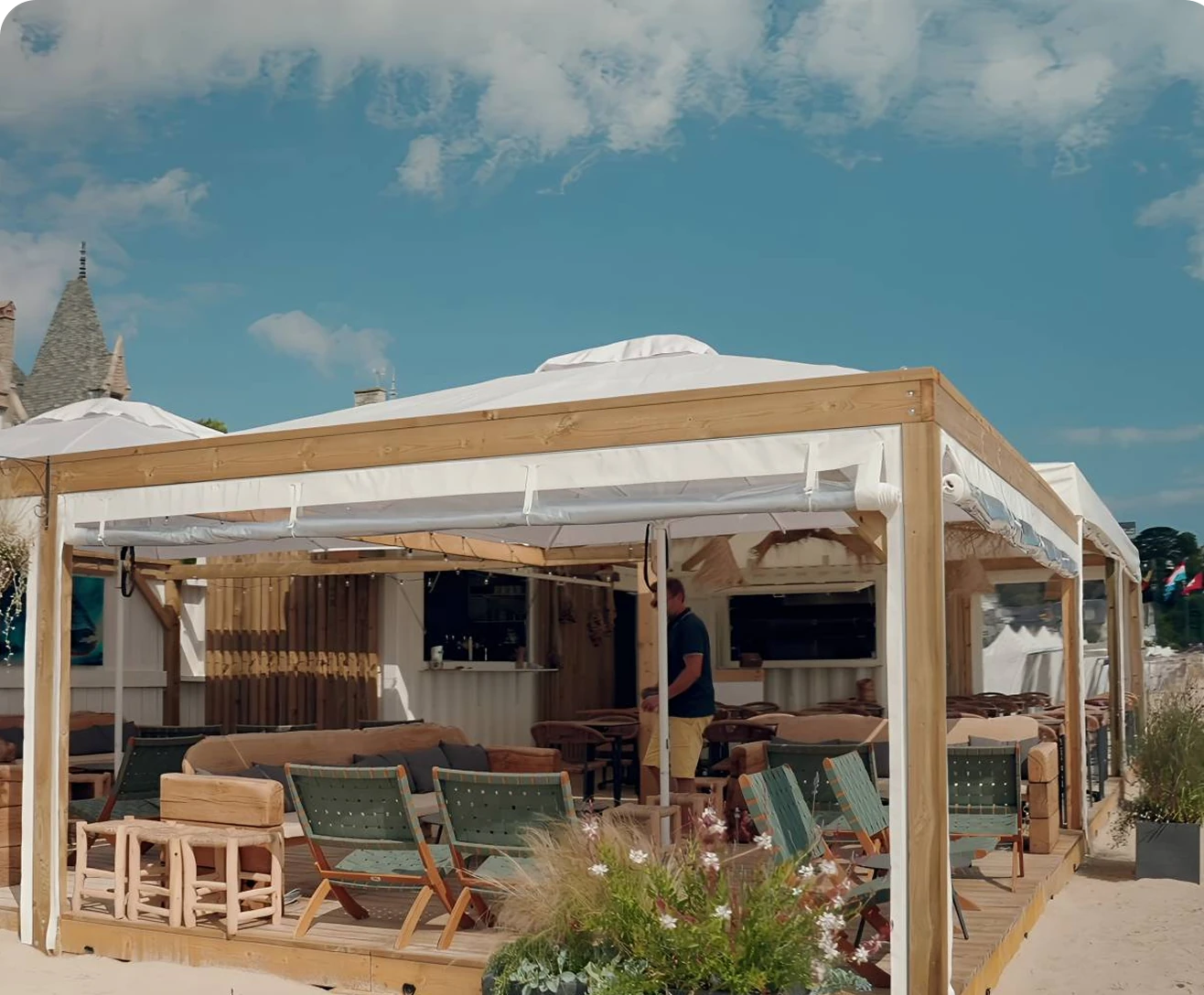 Réalisations 9 Restaurant de plage réalisé avec 2 containers 20 pieds à Saint-Cast-le-Guildo (22)